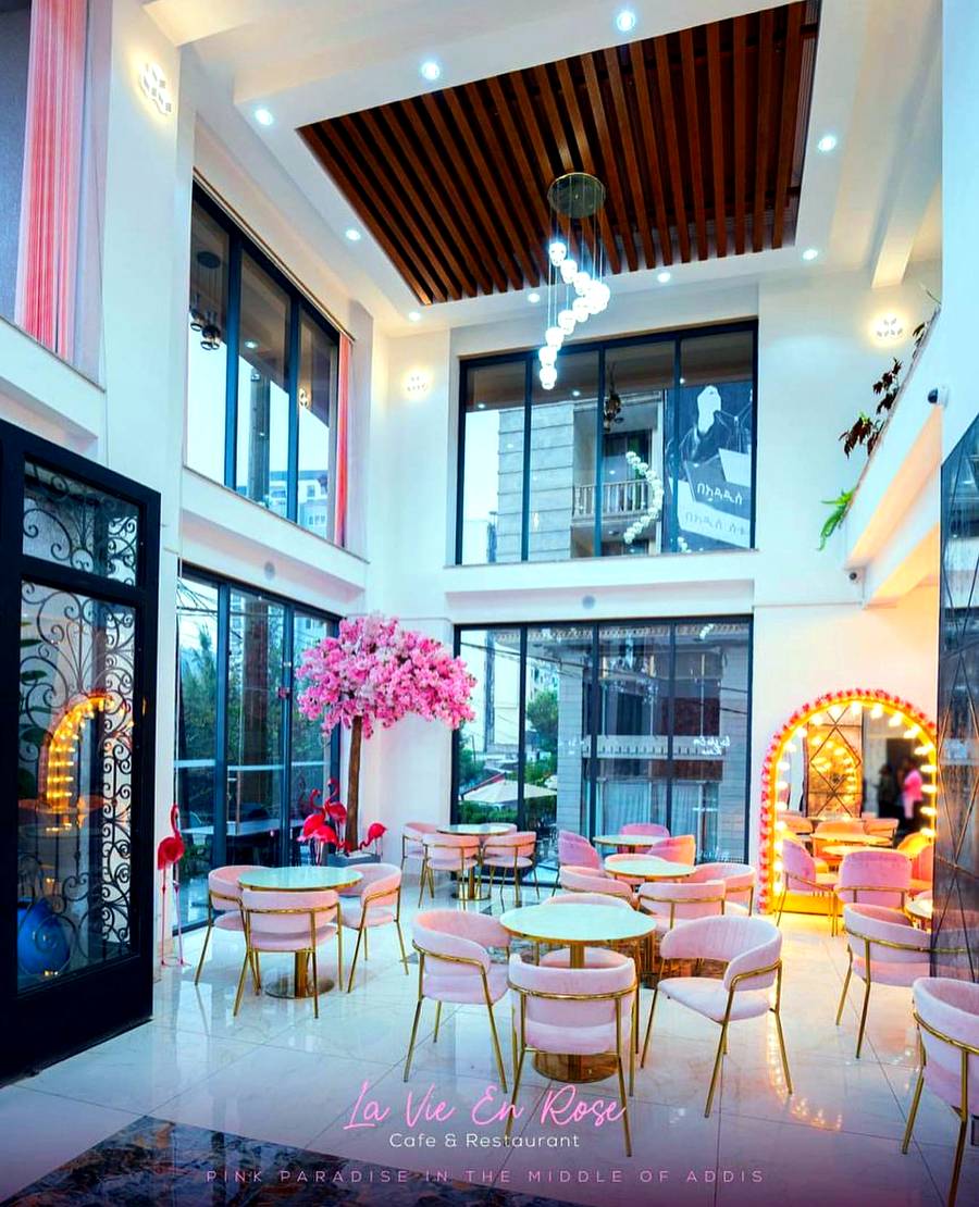 La Vie En Rose, Bole Rwanda